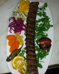 بازم ک که لقمه?