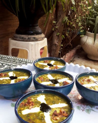 آش نذری خونه عموم