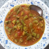 اینم ناهار من خوراک بامیه