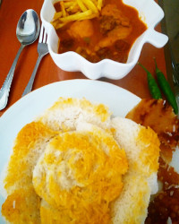 خورشت الوبخارا