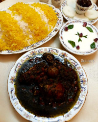 قرمه سبزی با مرغ