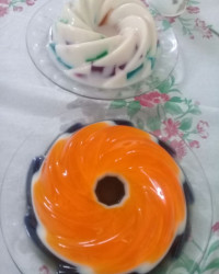 ژله طبقه ای و خورده شیشه