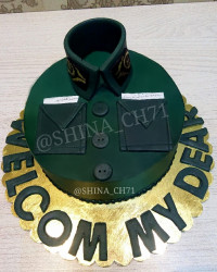 «کیک لباس سربازی»