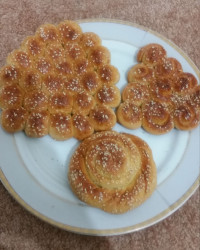 نان صبحانه و عصرانه
