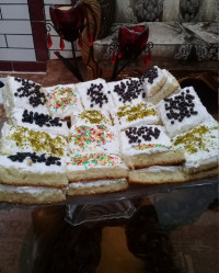 شیرینی تر خانگی