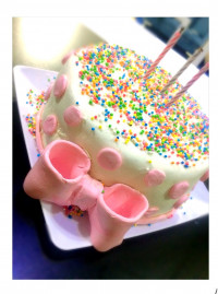 کیک تولد خواهری بافوندانت?