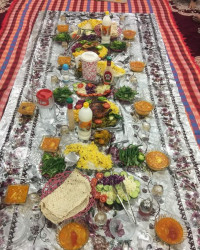 سفره ی شاممون درکنارعزیزان