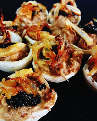 کشک بادمجان داخل نون تارت