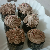 کاپ کیک های خوشگل من از همتون ممنونم