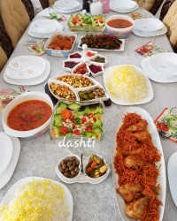 میز ناهار دیروزم برای مهمونام