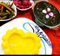 قرمه سبزی و برنج زعفرانی