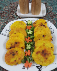 بفرمایید کلوچه برنجی غذای محبوب شیرازیهای عزیز