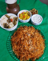 اللهم صل علی محمدوال محمد