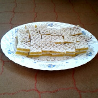 تر حلوای زعفرونی