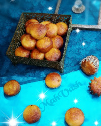 کاپ کیک وانیلی با مغز شکلات و گردو