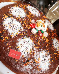 کیک سیاه جادویی