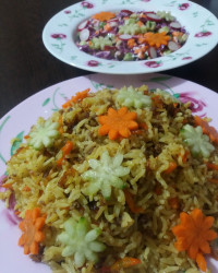 هویج پلو جان و سالاد باسس آووکادو