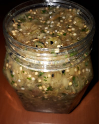 ترشی بادمجون کبابی . (ناز خاتون)