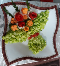 اینم سالاد