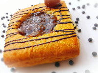 شیرینی دنیش