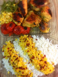 زرشک پلو با مرغ سرخ شده مامان پز