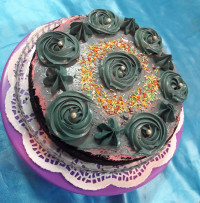 کیک سیاه جادویی