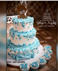 کیک خامه و فوندانت