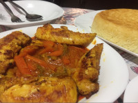 خورشت فیله مرغ و قارچ