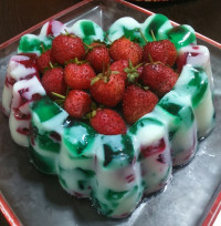 ژله خورد شیشه