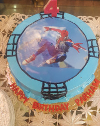 کیک اولی تولدگل پسرم توی خونه دومی سالگردعروسیمون سومی شام تولد