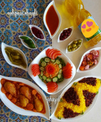 زرشک پلو با مرغ مجلسی