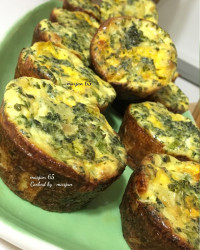 کوکوی بروکلی و سیب زمینی مافینی