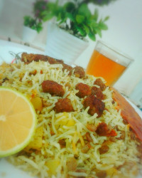 عدس پلوبا گوشت قلقلی