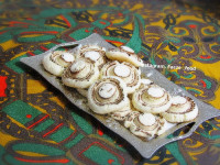 شیرینی قارچی