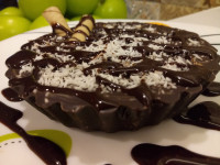 تارت شکلات و بادام زمینی