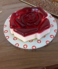 ژله سفید (ژله شیر)