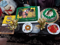 تدارکات میز تولد کیک ها دستپخت خودمه?