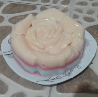 دسر رنگین کمان گل رز