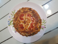 پیتزای قارچ وگوشت وپیتزای سبزیجات?