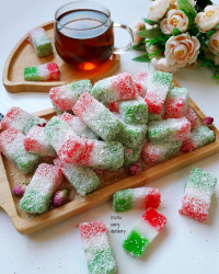 راحت الحلقوم یا باسلق ژله ای