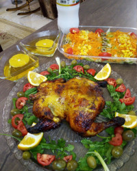 مرغ بریان شکم پر