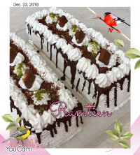 کیک سیب با آیسینگ پنیر خامه ای