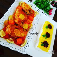 زرشک پلوبامرغ مجلسی