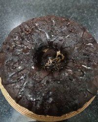 اینم کیک شکلاتی