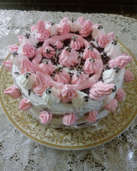 کیک سورپرایز