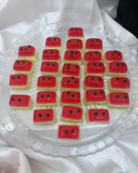 ژله تو قالب یخ