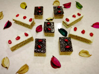 شیرینی میکادو