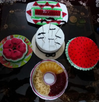 میز یلدا تکمیل نشده