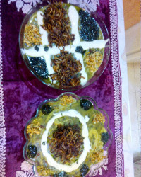 اش رشته یک روز تعطیل. بارونی عالیه