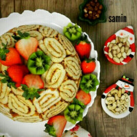 شارلوت بستنی